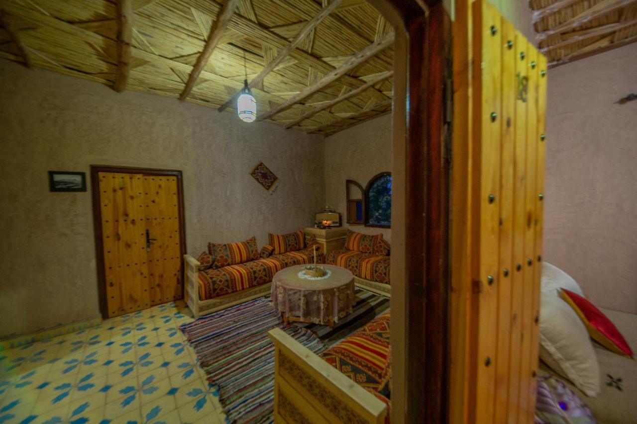 Dar Nadia Bendriss Hotel Tajda Exterior foto